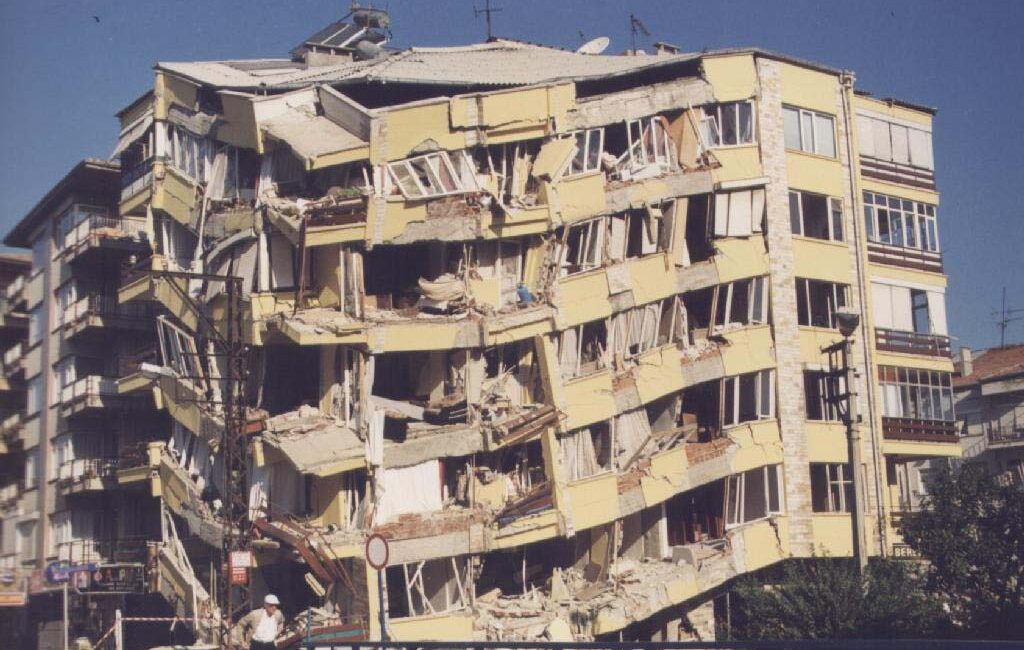 Maliye ve Tarım-Köy İşleri eski Bakanı Afyonkarahisar’ın sevilen siyasetçisi İsmet