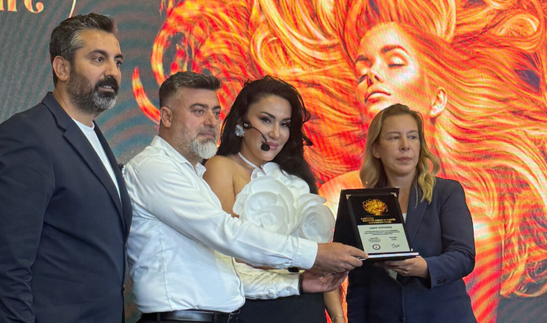 Afyonkarahisar Berberler ve Kuaförler Odası, sektörün yeniliklerinin tanıtıldığı 5. Antalya