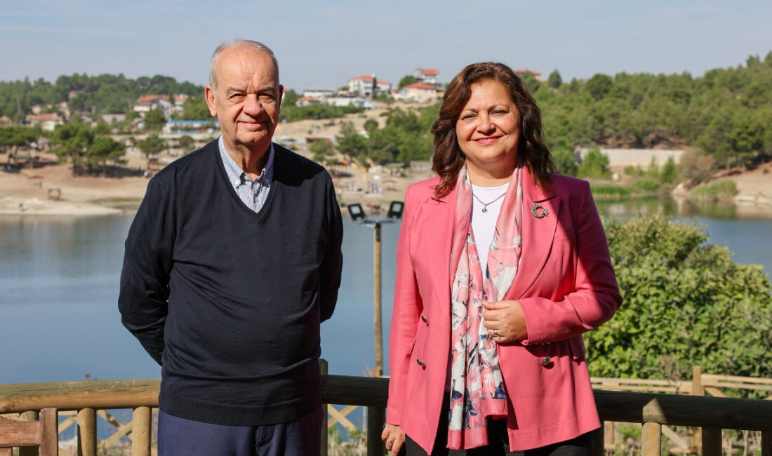Afyonkarahisar Belediye Başkanı Burcu Köksal, sosyal medya hesabından yaptığı paylaşımda
