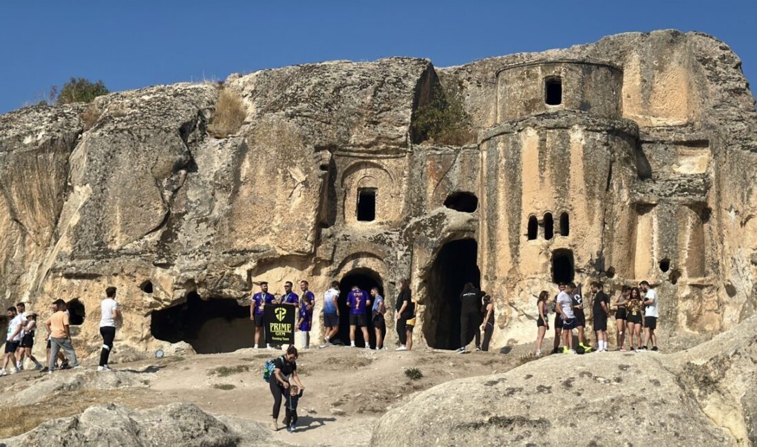 AFYONKARAHiSAR (AA) – Afyonkarahisar'ın İhsaniye ilçesinde 11. NG Afyon Frig