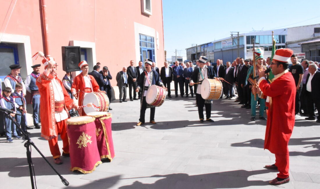 AFYONKARAHİSAR (AA) – Afyonkarahisar'da düzenlenen Ahilik Haftası kutlamalarında 45 yıldır