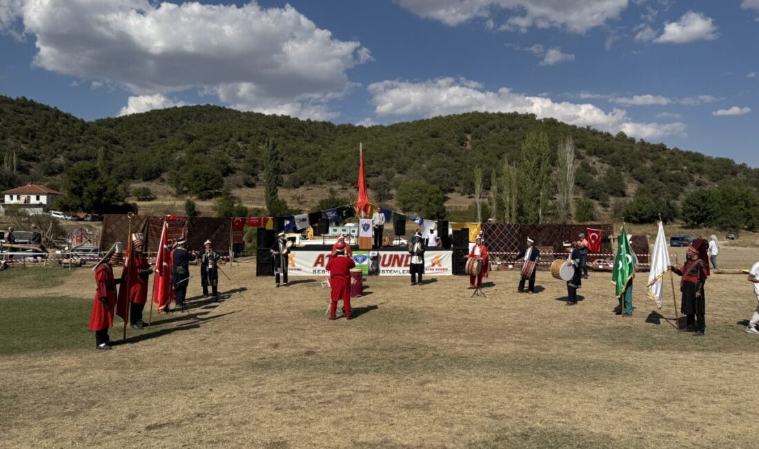 AFYONKARAHİSAR (AA) – Afyonkarahisar'ın Hocalar ilçesinde Miryokefalon Zaferi'nin 849. yıl