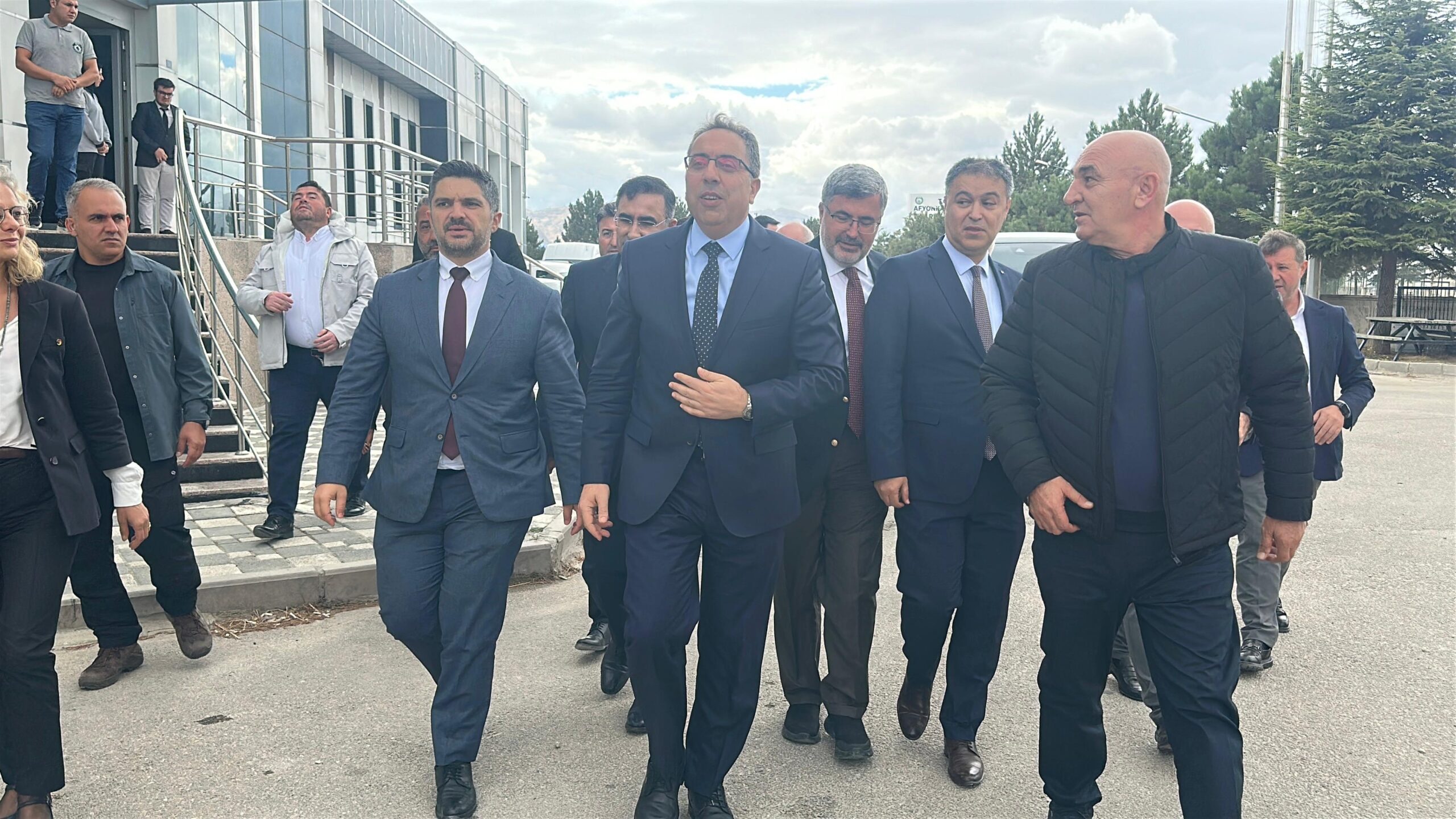 Bakan Yardımcısı Gümen,Tarım ve Hayvancılığını yerinde gördü – Son Dakika Haberleri