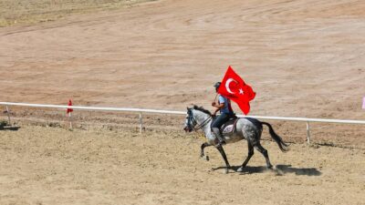 Şampiyona, 26 Ekim Pazar günü saat 10.00’da Tomris Hatun Rahvan