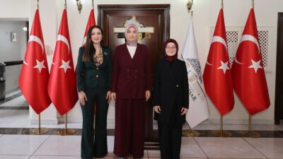 Ziyarette kaymakamlarla bir süre görüşen Vali Yiğitbaşı, Aykaç ve Uygun’a