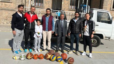 Afyonkarahisar’ın köklü eğitim kurumlarından Afyon Lisesi, eğitimin yalnızca dersliklerle sınırlı