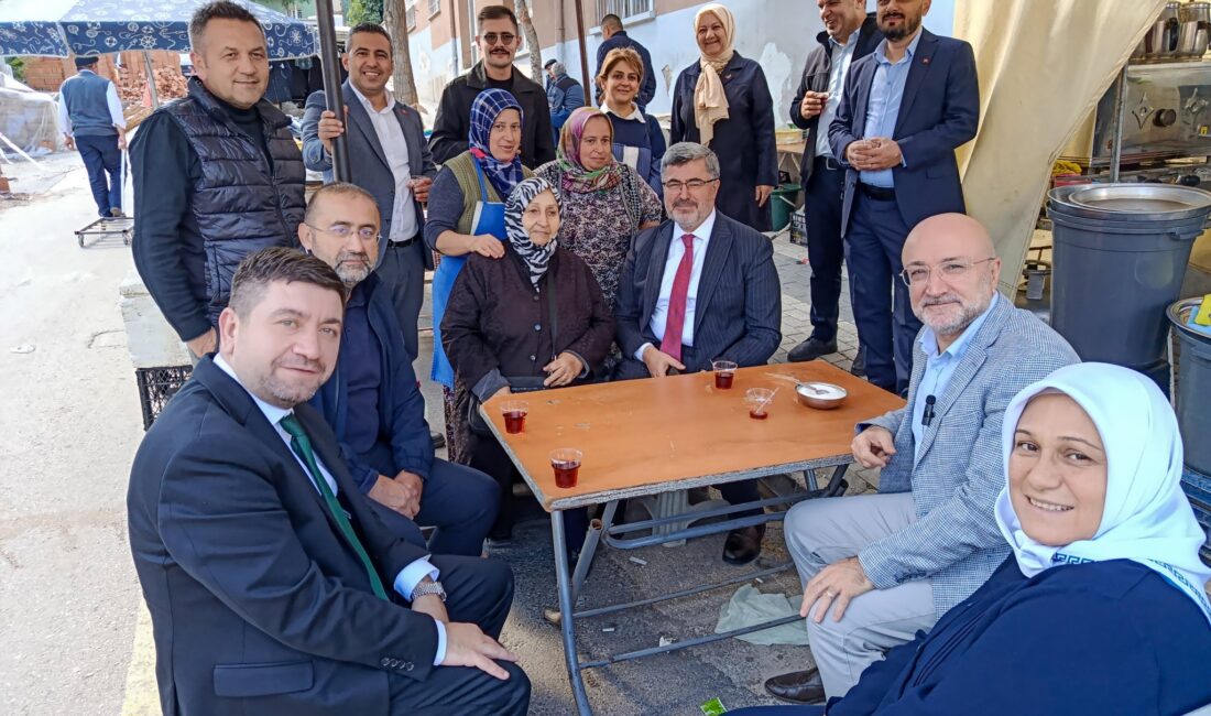 Ziyarete İl Başkanı Turgay Şahin, Milletvekili Ali Özkaya, İl Kadın