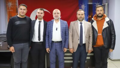 Mahalle ve köy başkanlarına ayrı bir önem veren İl Başkanı