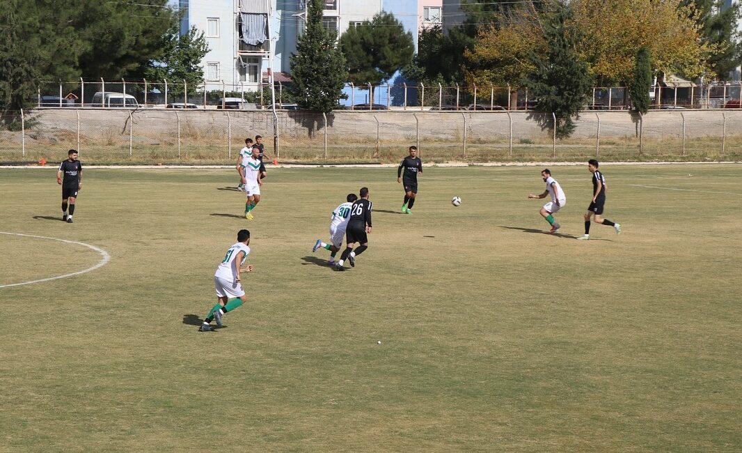Süper Amatör Lig’in ilk haftasında Dinar Belediyespor, kendi sahasında konuk