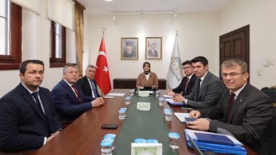 Afyonkarahisar Valisi Doç. Dr. Kübra Güran Yiğitbaşı, köylerdeki içme suyu