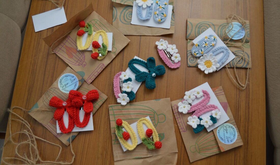 Afyonkarahisar’da, Sevgi Evleri’ndeki kız çocukları, anlamlı bir hediye ile sevgi