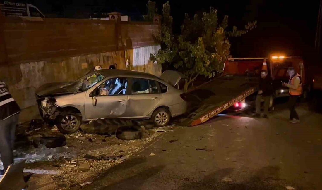 Bartın’ın Arıt Kavşağı’nda meydana gelen trafik kazasında, Bartın’dan Amasra istikametine