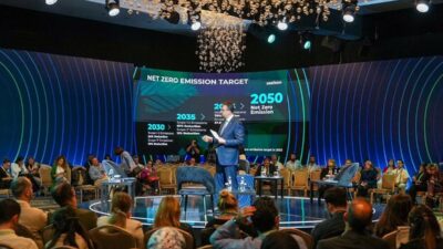 İstanbul Hilton Bomonti Konferans Merkezi’nde düzenlenen “İnsan, Mekân, Dönüşüm” temalı