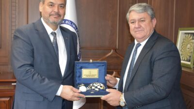 Ziyarette, basın ve üniversite iş birliğinin güçlendirilmesi, sağlık alanındaki akademik