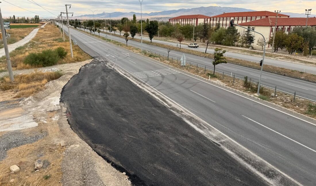 Belediye Başkanı Derviş Aynacı’nın Karayolları Genel Müdürlüğü 3. Bölge Müdürü