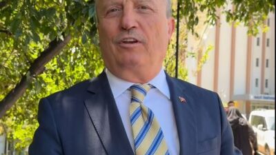 Dönem milletvekillerinden, doktor ve Afyonkarahisarlı siyasetçi Mahmut Koçak, sosyal medya