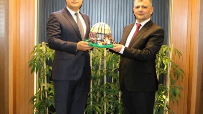 Ziyarette, Emirdağ’ın ulaşım ağına yönelik mevcut çalışmalar, yeni planlanan projeler