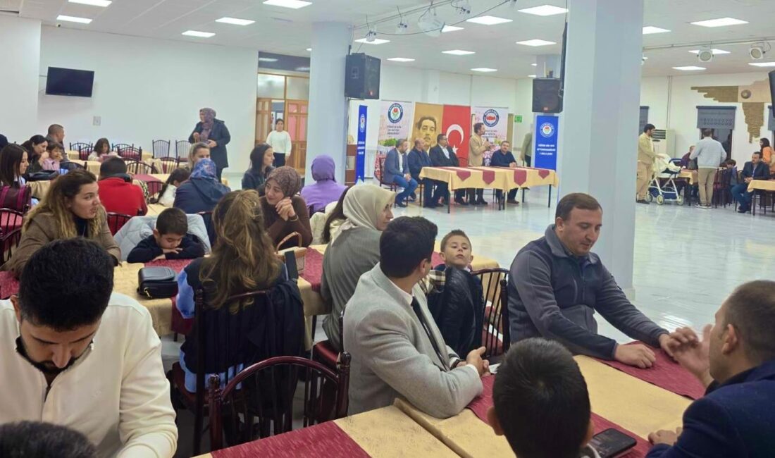 Çobanlar Öğretmenevi’nde düzenlenen program, birlik ve dayanışma mesajlarıyla dolu anlamlı