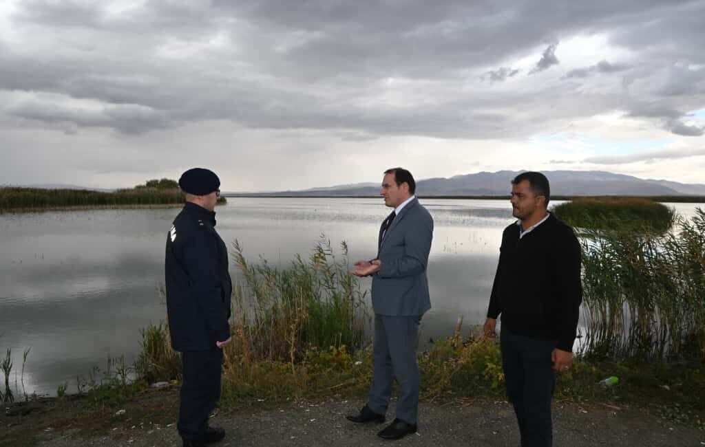 EBER’DE YANGINLAR ÖNLENECEK Kaymakam Türker; İlçe Jandarma Komutanı Kadir Kara,