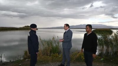 EBER’DE YANGINLAR ÖNLENECEK Kaymakam Türker; İlçe Jandarma Komutanı Kadir Kara,