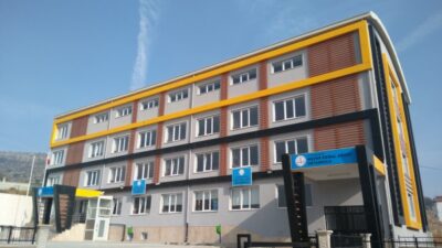 Okulda bu hafta itibarıyla sanat ve spor alanında çeşitli kurslar