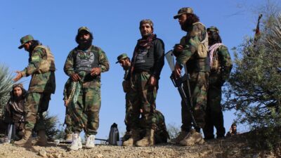 Afganistan’dan yapılan açıklamada, komşu Pakistan’ın Afgan topraklarını ve hava sahasını