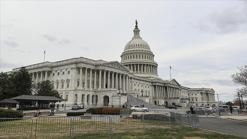 Ana Sayfa › Ekonomi › ABD’de hükümet kapandı, FED faiz
