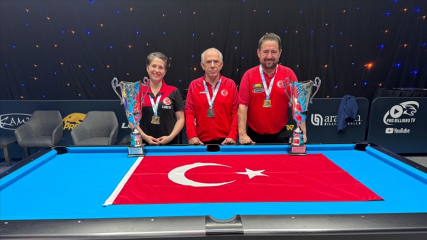 Türkiye Bilardo Federasyonunun açıklamasına göre milliler, Assen’deki organizasyonda çifte şampiyonluk