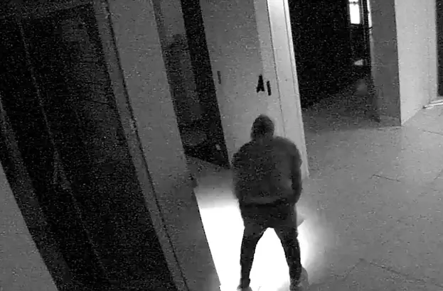 Adana’da 30 yaşındaki Recep D., yanında bulunan iki kişiyle birlikte,