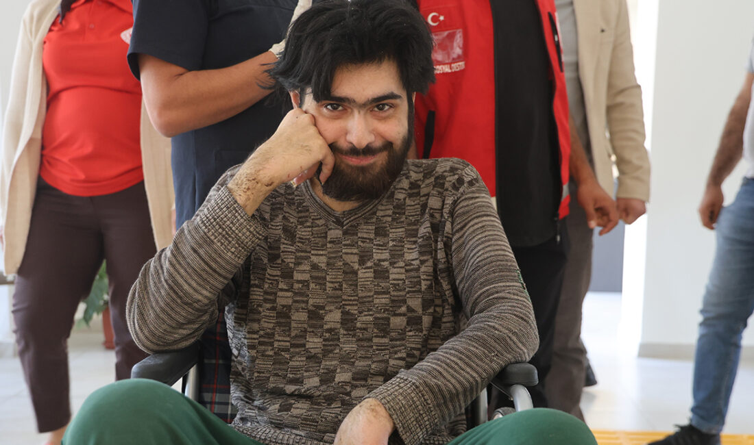 Hatay’ın Defne ilçesinde yaşayan 50 yaşındaki anne Semra Özbay ve