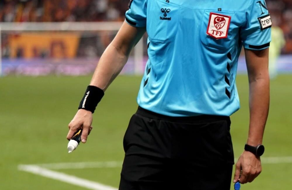 Ana Sayfa › Spor › Galatasaray – Beşiktaş Derbisinin Hakemi