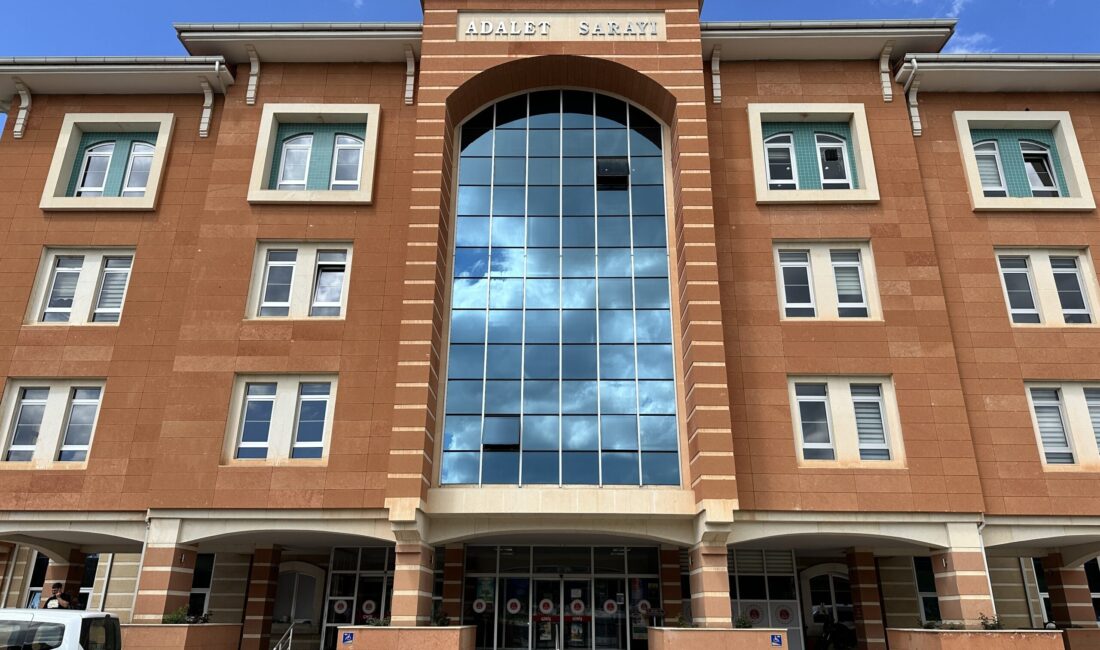 Ana Sayfa › Tüm Haberler › Kavgada torununu bıçaklayan dede,