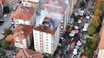 Ana Sayfa › Asayiş › 7 Katlı Binada Çatı Yangını: