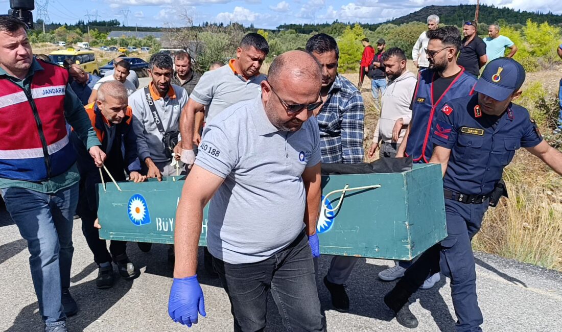 Edinilen bilgilere göre, Manavgat Belediyesi’ne ait çöp kamyonunu kullanan Mehmet