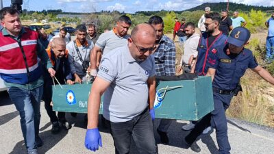 Edinilen bilgilere göre, Manavgat Belediyesi’ne ait çöp kamyonunu kullanan Mehmet