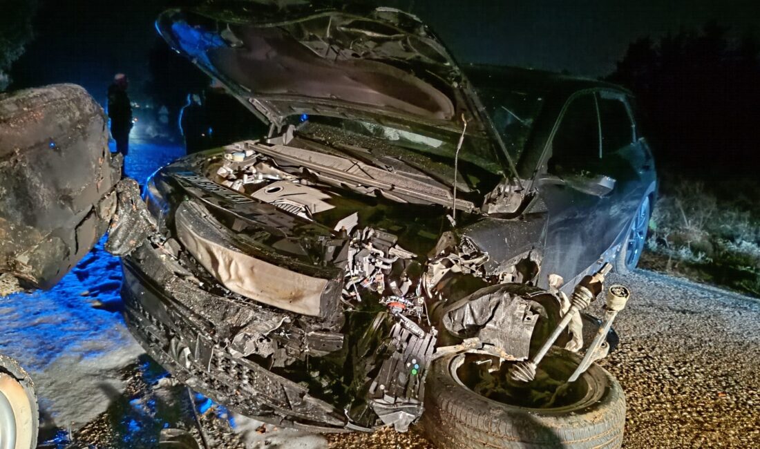 Kaza, saat 00.30 sıralarında Bursa’nın Nilüfer ilçesine bağlı Gümüştepe-Demirci Mahallesi