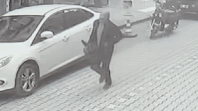 Olay, Çarşamba ilçesinde bir banka şubesinde meydana geldi. Aşırı borçlandığı