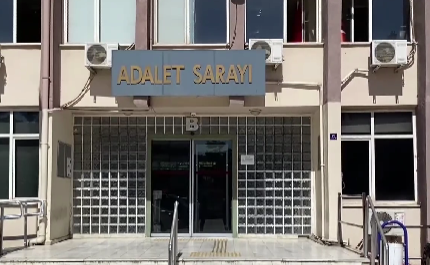 Efeler ilçesi Mimar Sinan Mahallesi Ünal Özgödek Bulvarı üzerinde akşam