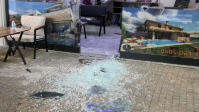 Olay, Antalya Serik’te gece saat 04.00 sıralarında 45. Sokak’ta bulunan