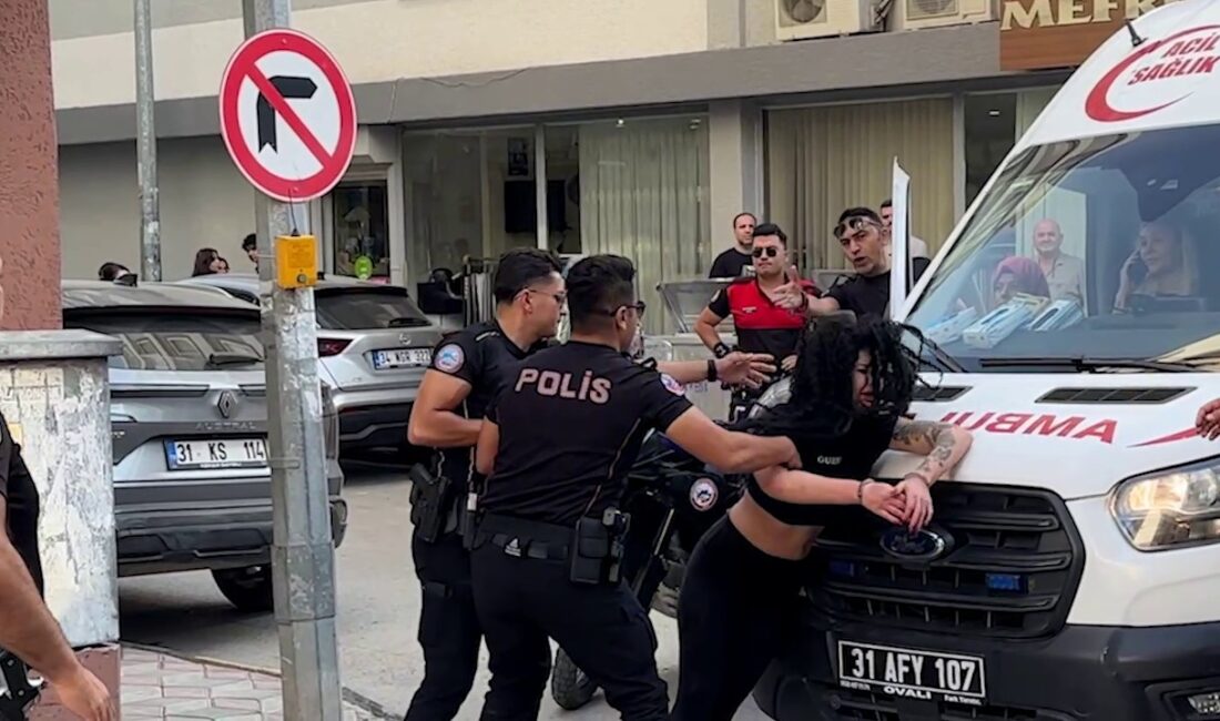 Akşam saatlerinde İskenderun ilçesi Savaş Mahallesi Ziya Gökalp Caddesi’nde, iki