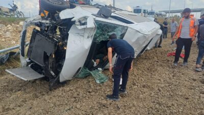 Kaza sonrası çevrede bulunan vatandaşların ihbarı üzerine olay yerine sağlık