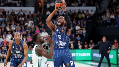 EuroLeague’deki temsilcimiz Anadolu Efes ligin beşinci haftasında evinde İstanbul’da konuk