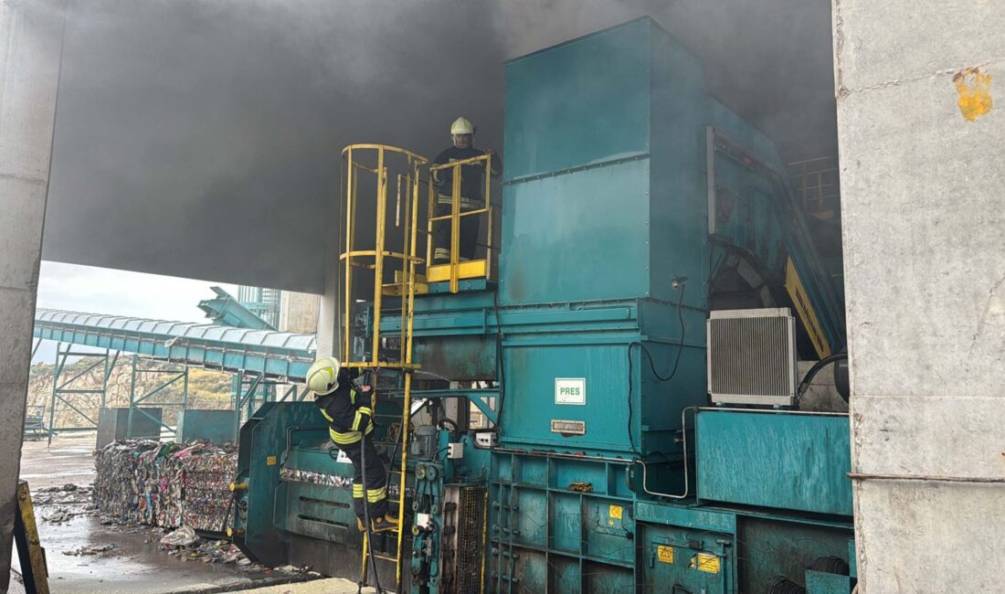 Sabah saatlerinde katı atık tesisinde yaşanan patlama, pres makinesine atılan