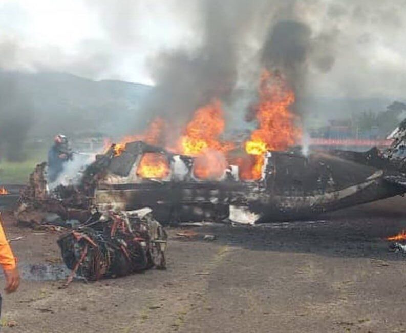 Venezuela’daki Paramillo Havalimanı’nda meydana gelen kazada, küçük bir uçak kalkış