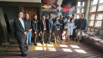 İstanbul’da başlatılan “Bu Forma Benden Sana Kardeşim” kampanyası, Anadolu yolculuğuna