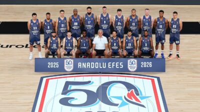 EuroLeague’in ilk haftasında Anadolu Efes, İsrail’in Maccabi Rapyd takımını 85-78