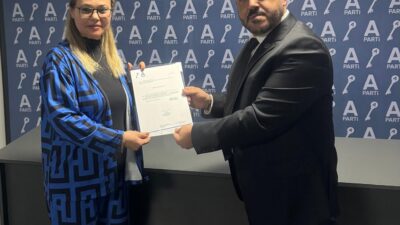 Mazbata teslim töreninde konuşan İl Başkanı Üzeyir Aladağ, “Anahtar Parti