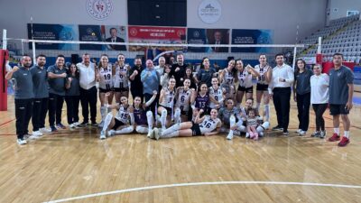 Maça hızlı başlayan Afyon ekibi, ilk seti 25-08 gibi net