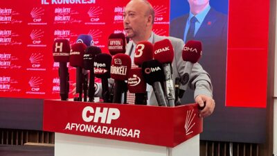 Uşak Belediye Başkanı ve Divan Başkanı Özkan Yalım, Cumhuriyet Halk