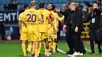 Eyüpspor Trendyol Süper Lig’in 9.ncu haftasının kapanış mücadelesinde dün akşam